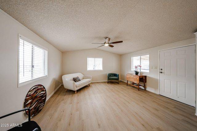 3901 E PINNACLE PEAK Road 36, Phoenix, AZ 85050