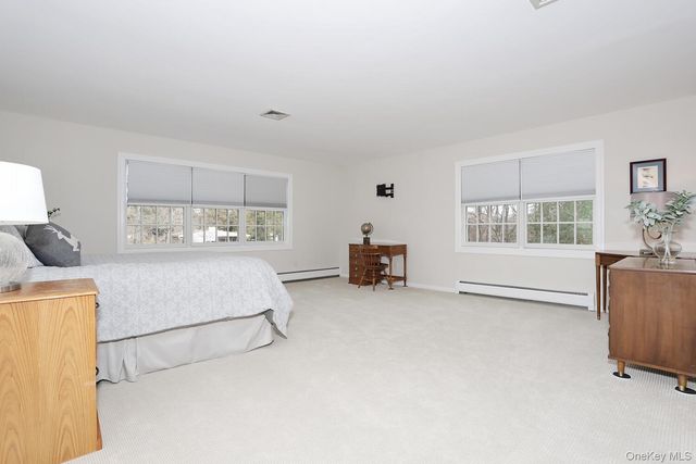 10 Dogwood Lane, West Nyack, NY 10994