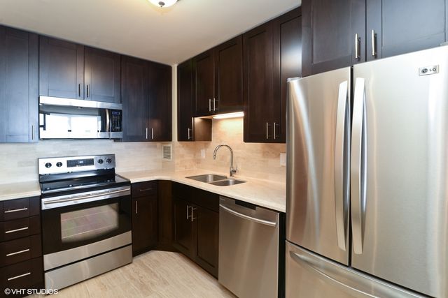 401 E ONTARIO Street 2907, Chicago, IL 60611