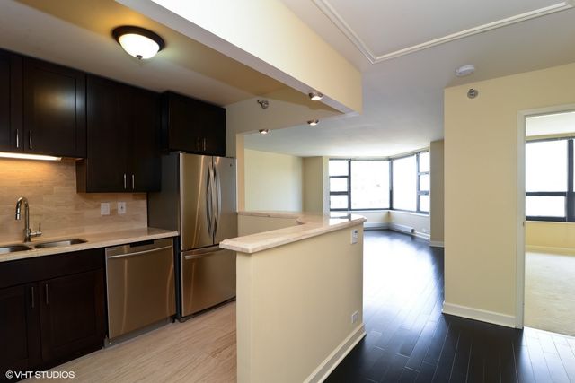 401 E ONTARIO Street 2907, Chicago, IL 60611