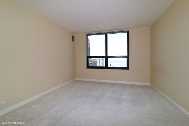 401 E ONTARIO Street 2907, Chicago, IL 60611