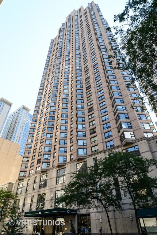401 E ONTARIO Street 2907, Chicago, IL 60611