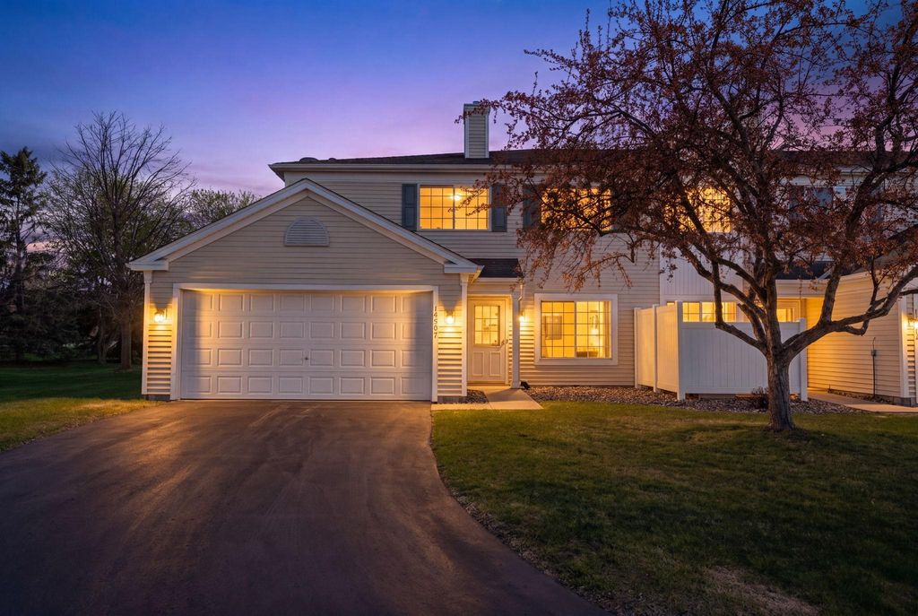 14597 Evergreen Trail 64, Apple Valley, MN 55124 — exterior