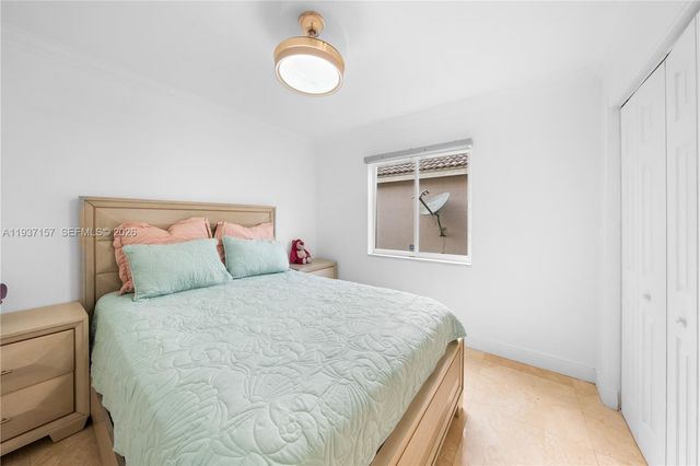 4361 Mahogany Ridge Dr, Weston, FL 33331