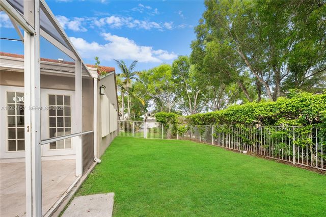 4361 Mahogany Ridge Dr, Weston, FL 33331