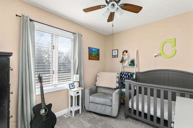 8513 Madison Avenue, Urbandale, IA 50322