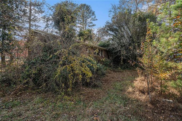 6445 Newborn Drive, Atlanta, GA 30349