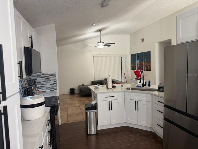 2216 RIDGEMORE DRIVE, Valrico, FL 33594
