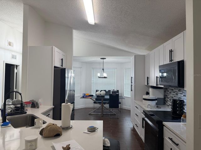 2216 RIDGEMORE DRIVE, Valrico, FL 33594