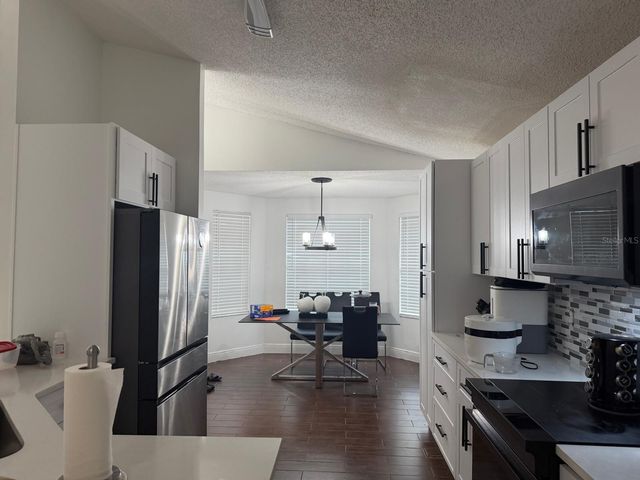 2216 RIDGEMORE DRIVE, Valrico, FL 33594