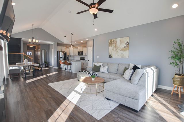 195 Sambar Drive, Clarksville, TN 37040