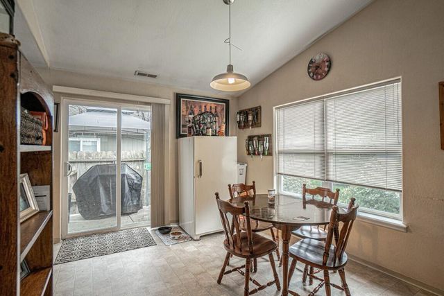 636 Pennsylvania Avenue, Medford, OR 97501