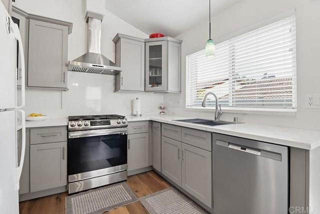 8456 Snow White Drive, El Cajon, CA 92021