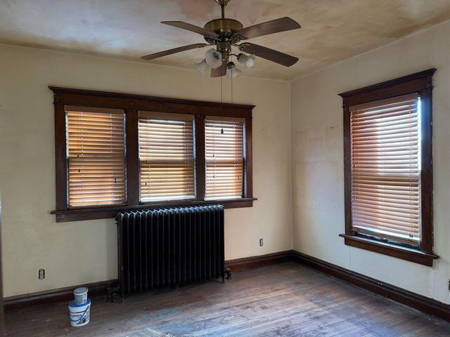 236 Linwood Avenue, Waterloo, IA 50702