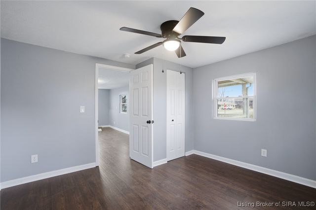 285 Main Street, Charlestown, IN 47111