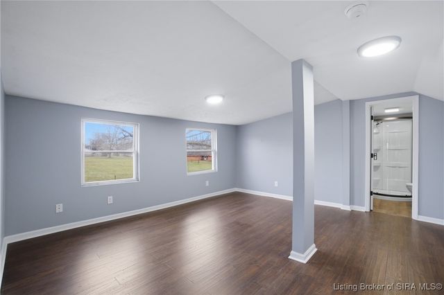 285 Main Street, Charlestown, IN 47111