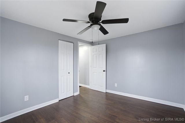 285 Main Street, Charlestown, IN 47111