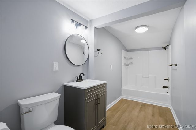 285 Main Street, Charlestown, IN 47111