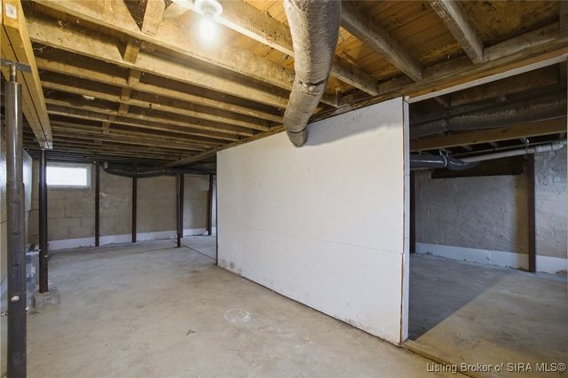 285 Main Street, Charlestown, IN 47111