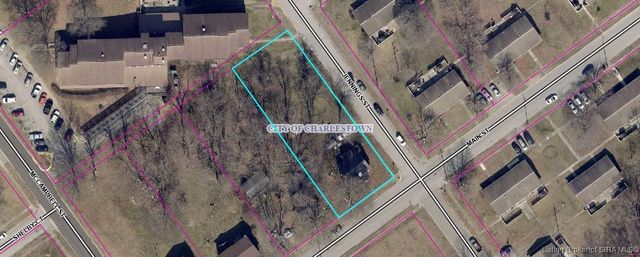 285 Main Street, Charlestown, IN 47111