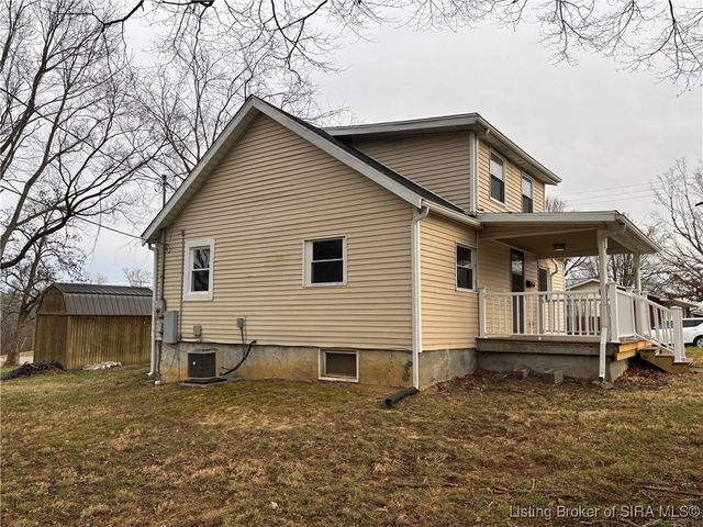 285 Main Street, Charlestown, IN 47111