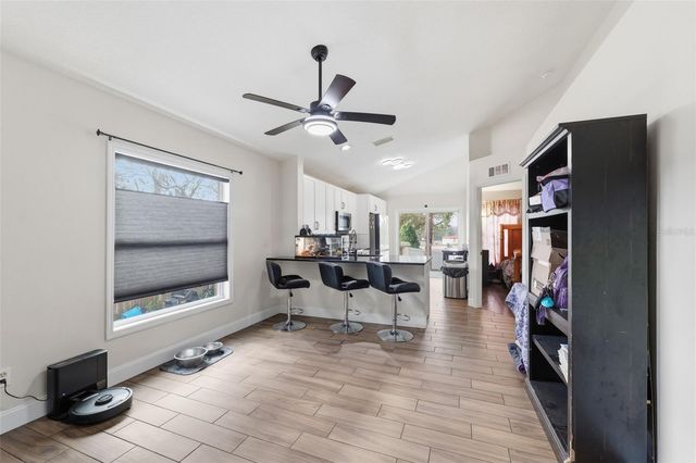 302 SUMMER SAILS DRIVE, Valrico, FL 33594