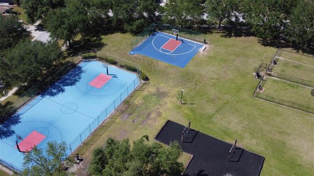 302 SUMMER SAILS DRIVE, Valrico, FL 33594