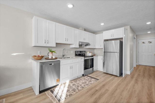 436 Pleasant Street, Grand Rapids, MI 49503