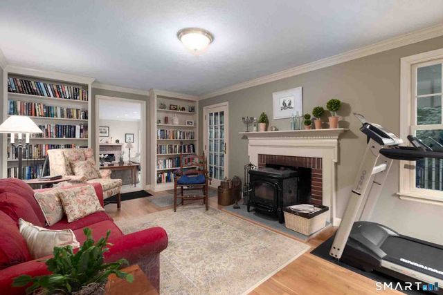 16 Barnes Hill Road, Burlington, CT 06013
