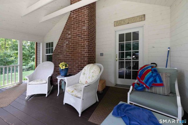 16 Barnes Hill Road, Burlington, CT 06013