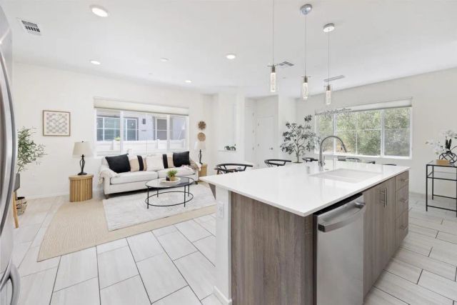 35103 Vine Place, Fallbrook, CA 92028