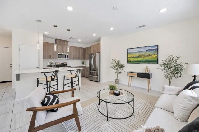 35103 Vine Place, Fallbrook, CA 92028