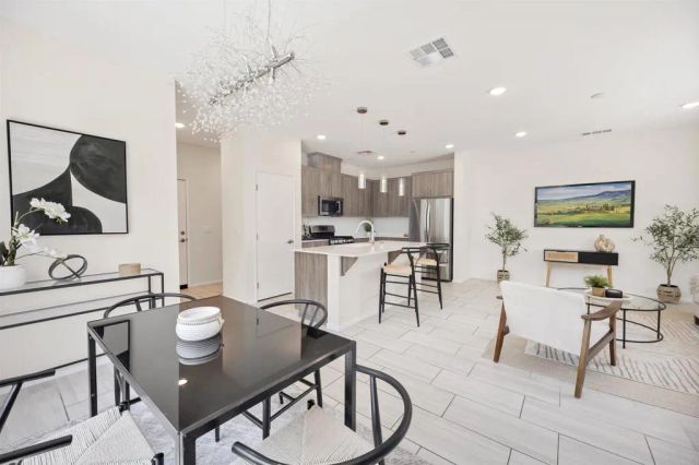 35103 Vine Place, Fallbrook, CA 92028