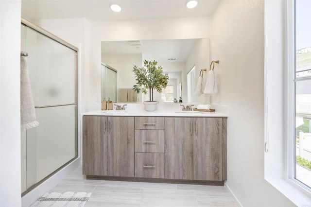 35103 Vine Place, Fallbrook, CA 92028