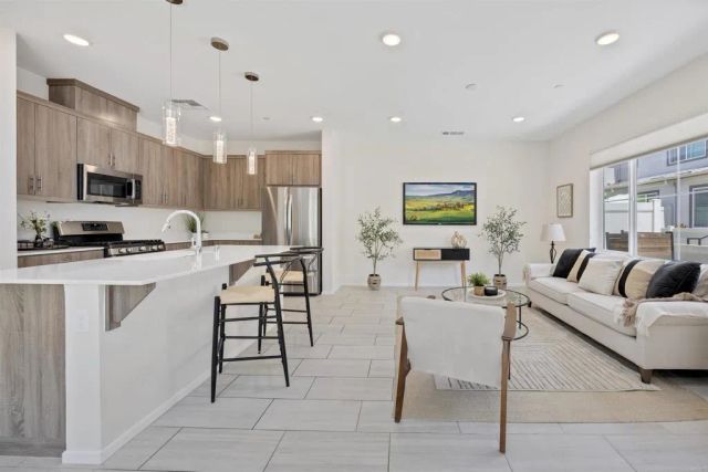 35103 Vine Place, Fallbrook, CA 92028