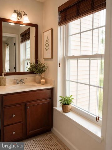 42800 SAN SEBASTIAN TER, Chantilly, VA 20152