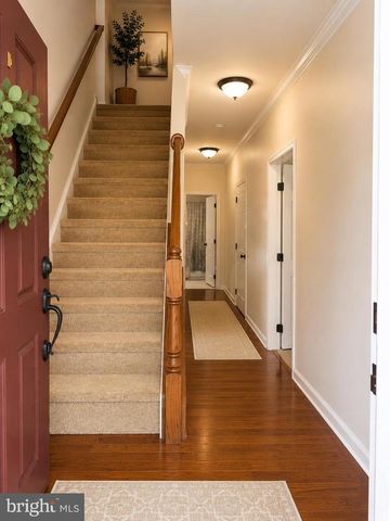 42800 SAN SEBASTIAN TER, Chantilly, VA 20152