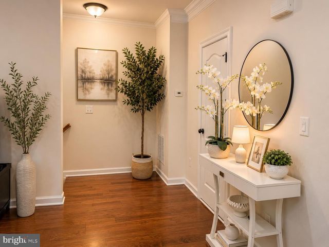 42800 SAN SEBASTIAN TER, Chantilly, VA 20152
