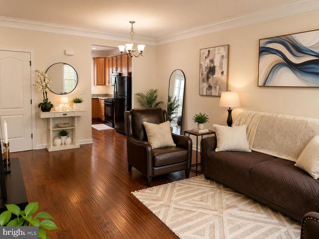 42800 SAN SEBASTIAN TER, Chantilly, VA 20152