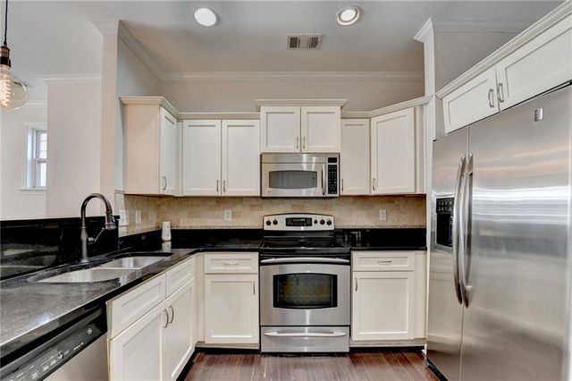 380 Grant SE Circle 201, Atlanta, GA 30315