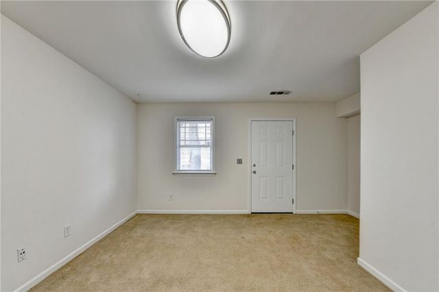 380 Grant SE Circle 201, Atlanta, GA 30315