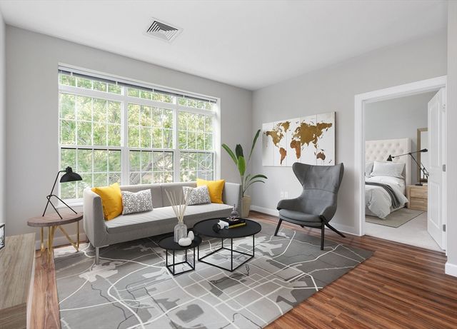 72 Flint Street 3106, Salem, MA 01970