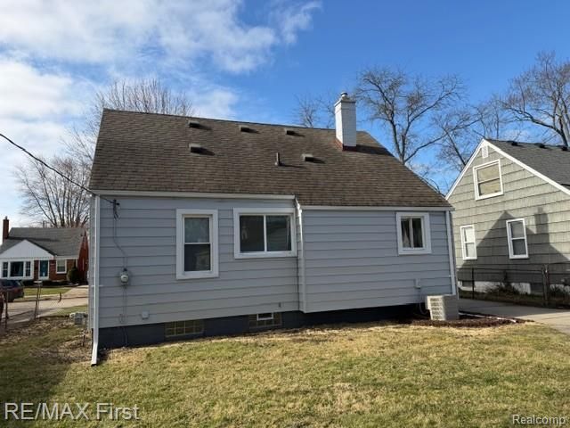 22921 Gaukler Street, St. Clair Shores, MI 48080