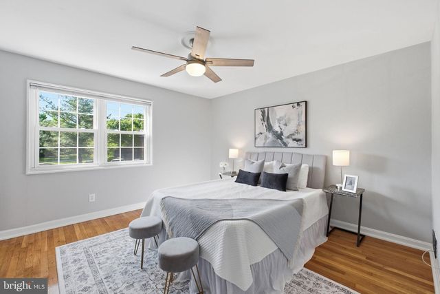 29 MOUNT VERNON AVE, Alexandria, VA 22301