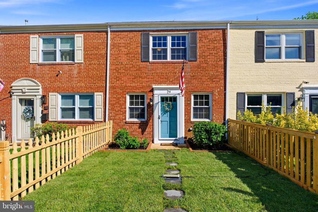 29 MOUNT VERNON AVE, Alexandria, VA 22301