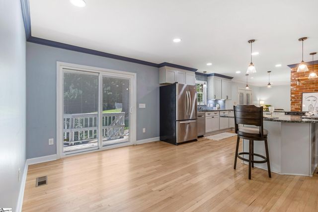 17 Zelma Drive, Greenville, SC 29617