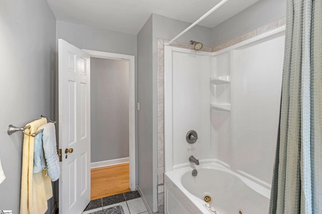 17 Zelma Drive, Greenville, SC 29617