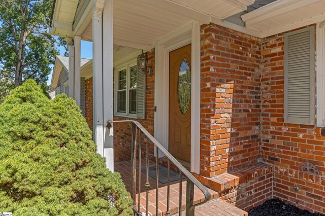 17 Zelma Drive, Greenville, SC 29617