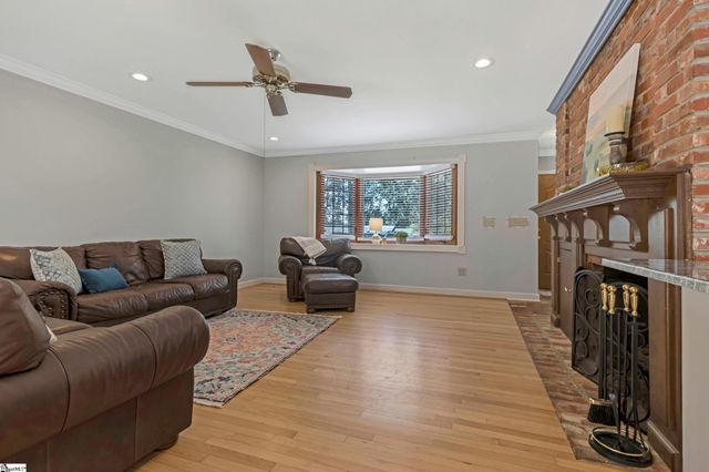 17 Zelma Drive, Greenville, SC 29617