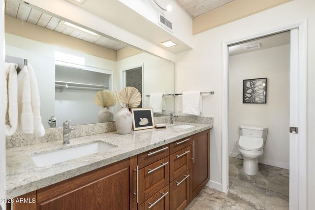 6217 E AVALON Drive, Scottsdale, AZ 85251